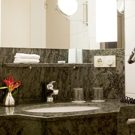 Movenpick - Hertogenbosch 호텔 스헤르토헨보스