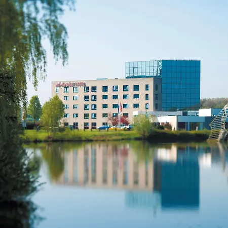 Movenpick - Hertogenbosch 4* 스헤르토헨보스