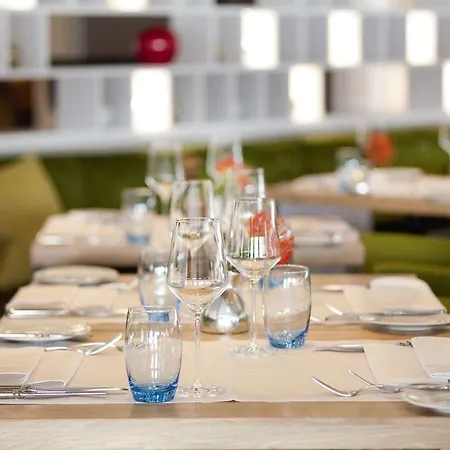 Movenpick - Hertogenbosch 호텔 스헤르토헨보스