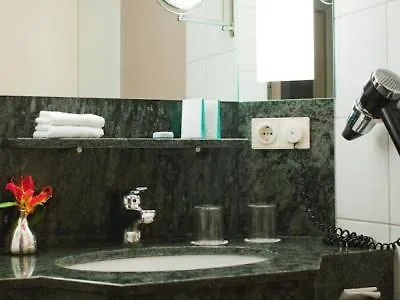 Movenpick - Hertogenbosch 호텔