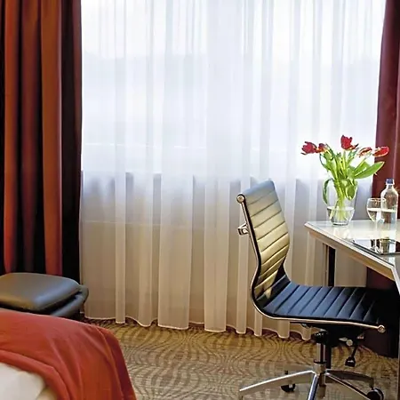 Movenpick - Hertogenbosch 스헤르토헨보스