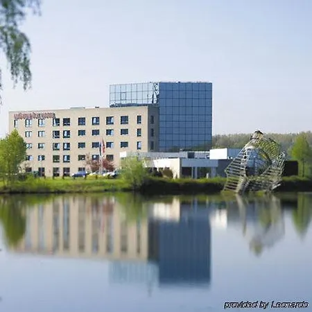 Отель Moevenpick 's Hertogenbosch