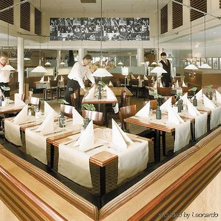 Moevenpick S-hertogenbosch Hotel 4*