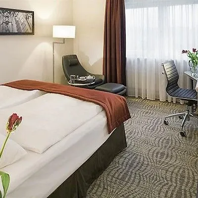 Hotell Mövenpick 's Hertogenbosch