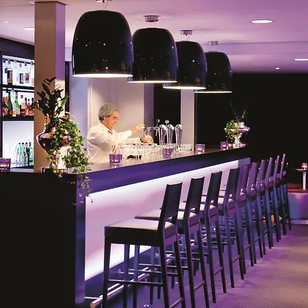 Movenpick - Hertogenbosch 호텔 스헤르토헨보스