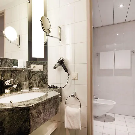 Mövenpick 's Hertogenbosch Hotell 's-Hertogenbosch (Den Bosch)