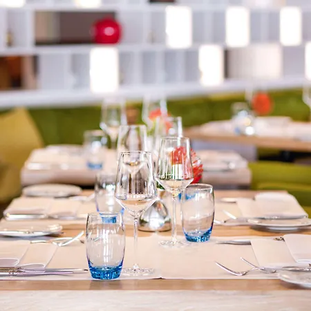 Hotel Movenpick - Hertogenbosch 's-Hertogenbosch (Den Bosch)